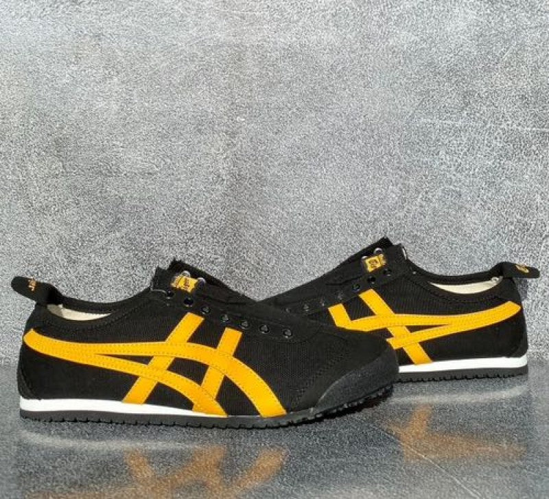 ONITSUKA TIGER SLIP ON BLACK YELLOW