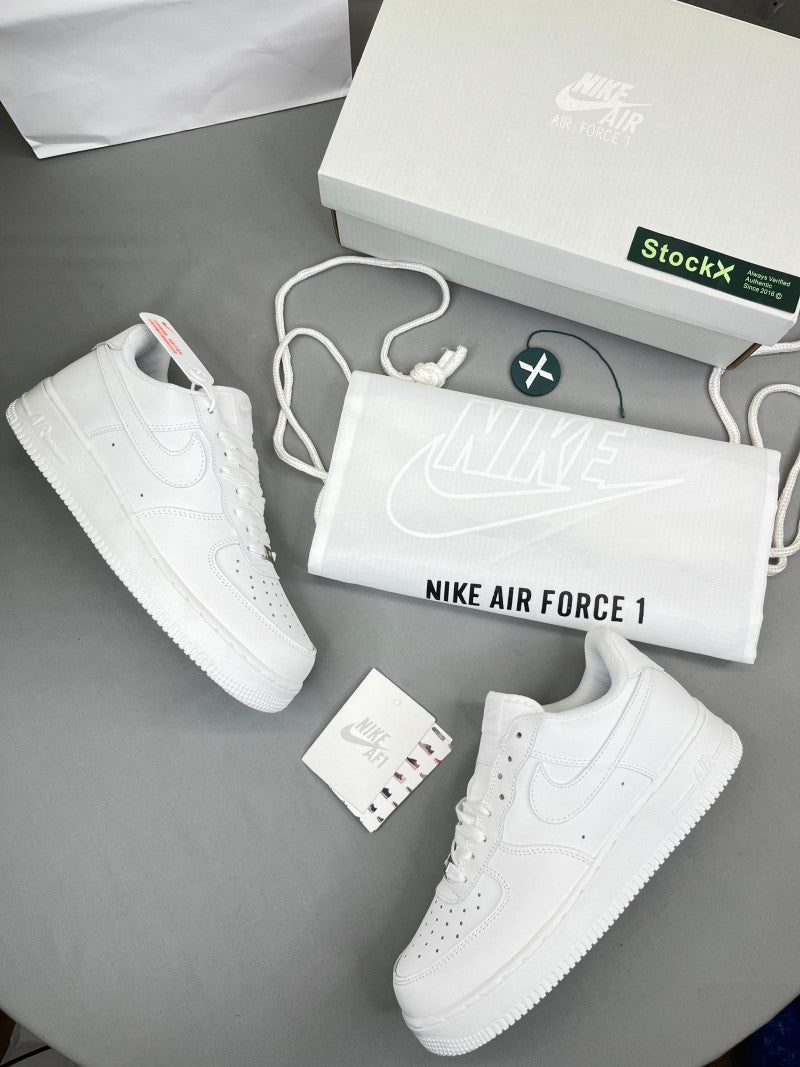 .ni.ke Airforce 1 white men s semi ua with og box card dust bag n all
