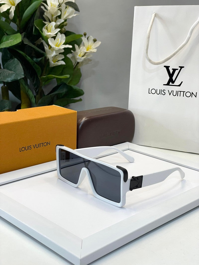 Louis vuitton Z1258white