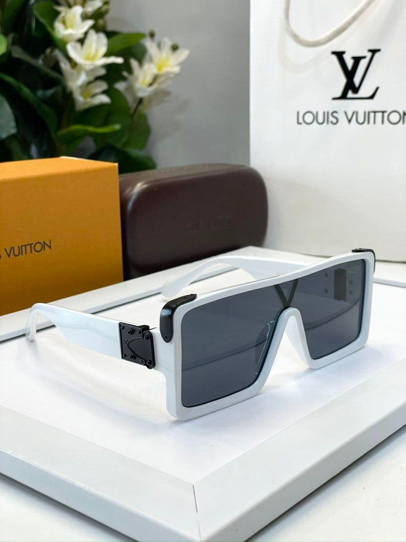 Louis vuitton Z1258white