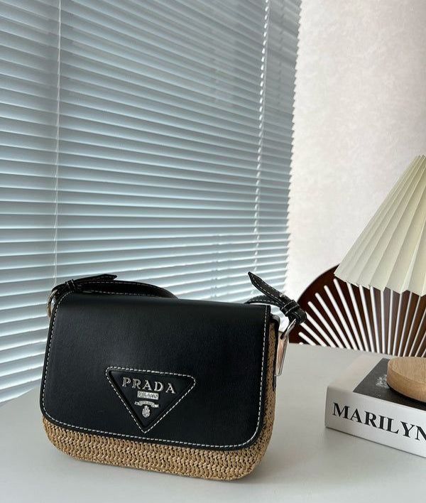 PRAD  A RAFFIA SHOLDER BLACK BAG WITH BOX