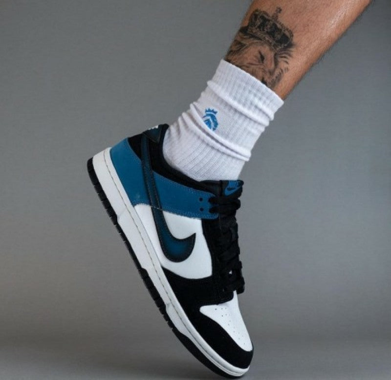 SB Dunk Industrial Blue With Extra Laces (193