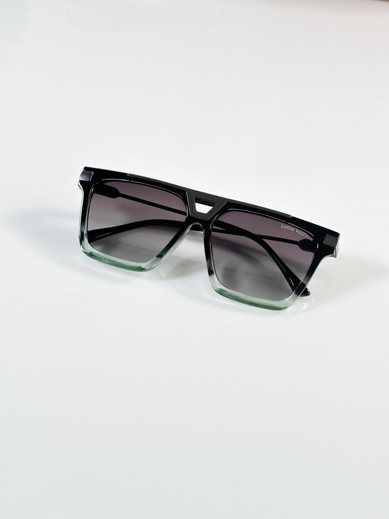 Louis Vuitton 1230 Gun Green
