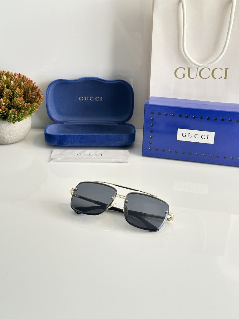 Gucci 8176 Gold Black