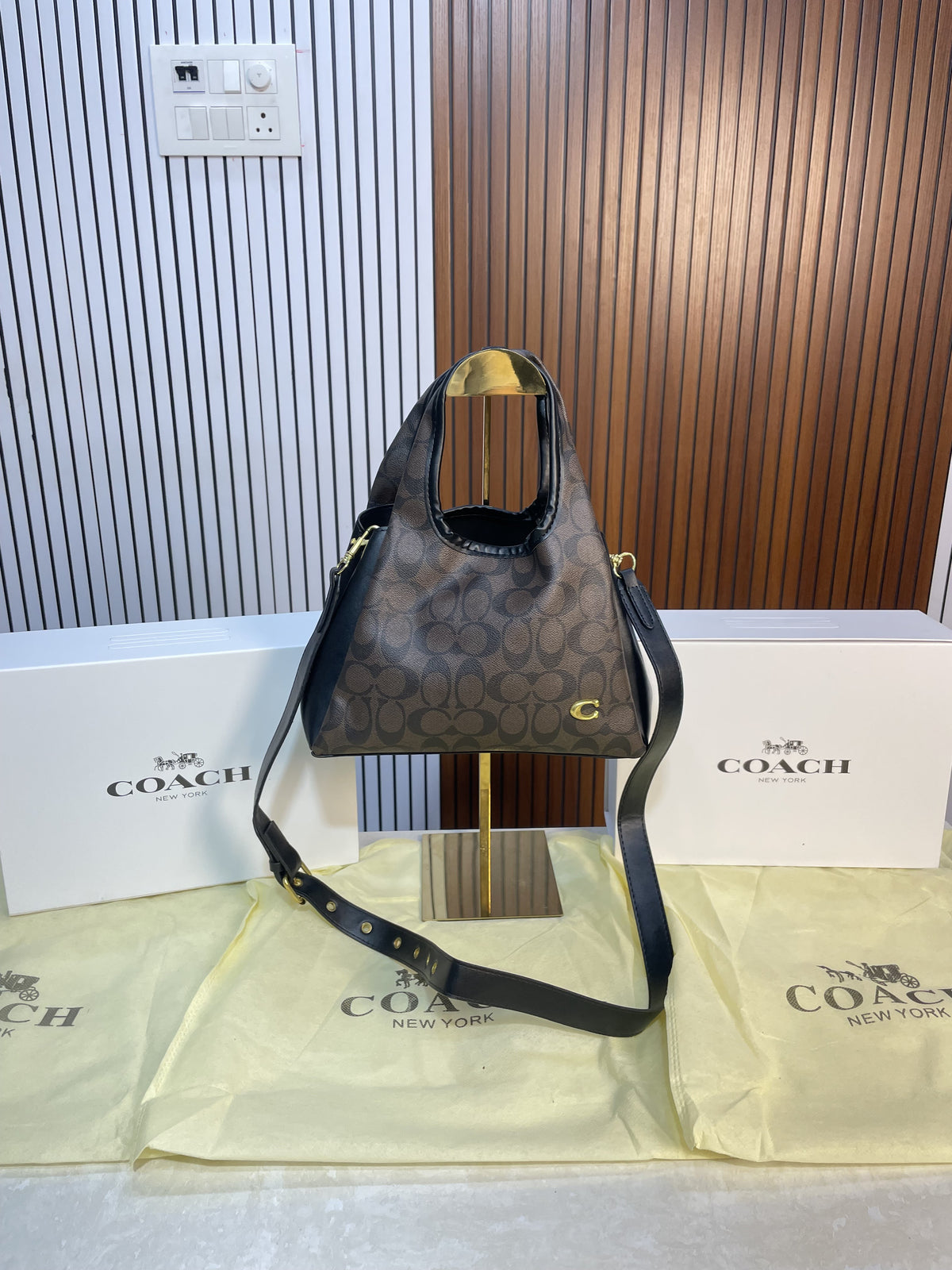 COAC H Lana shoulder bag with folding box 212