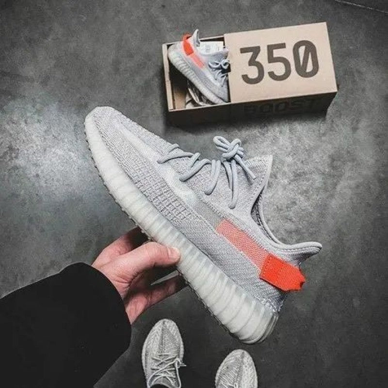 Adidass Yeezy Boost 350 V2 Tail Light Semi UA