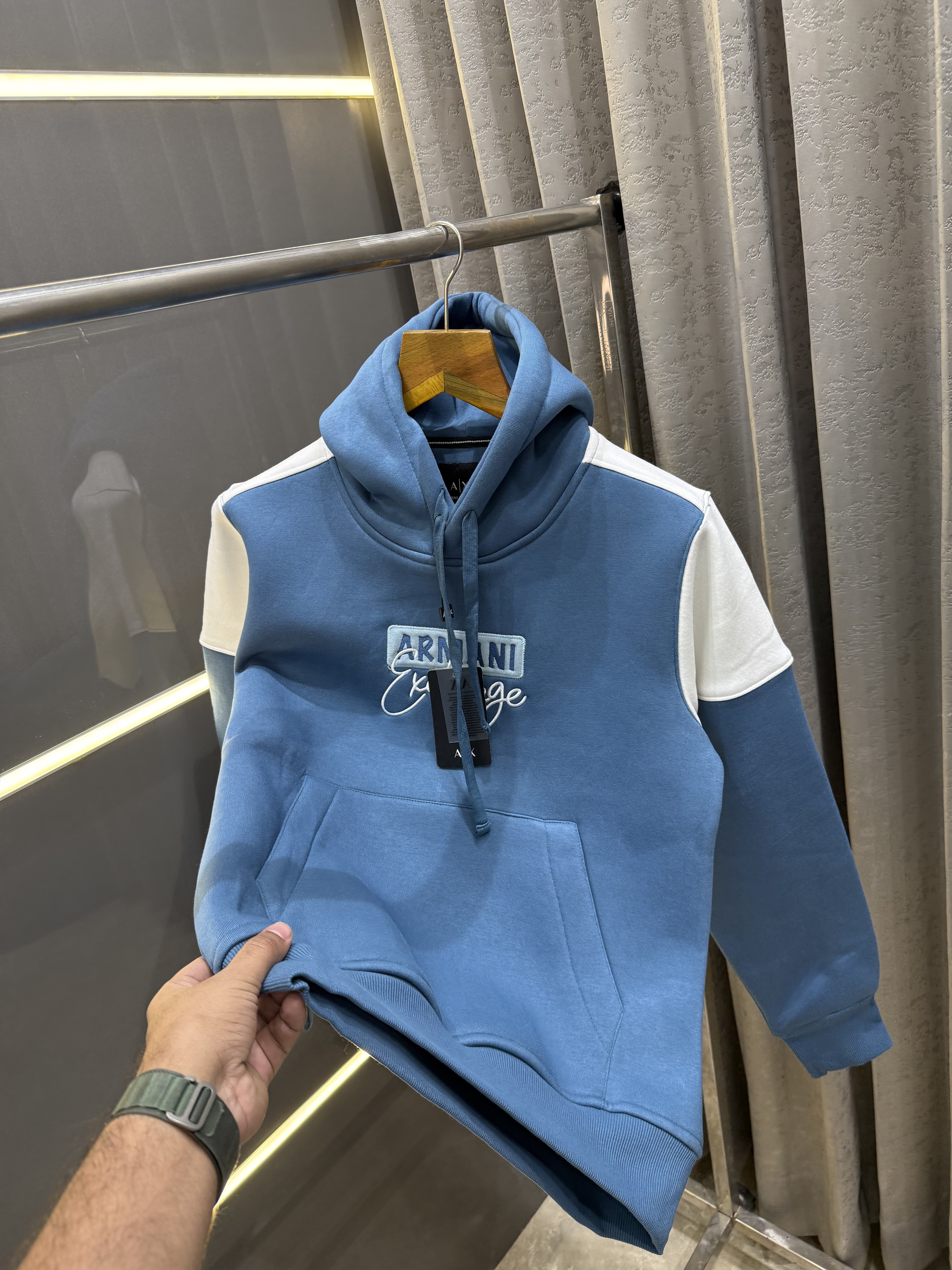 ARMAN.I BLUE EMBROIDERY PRINT PREMIUM HOODIE