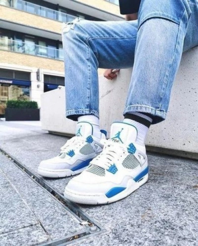 Air JORDAN RETRO 4 MILITARY BLUE