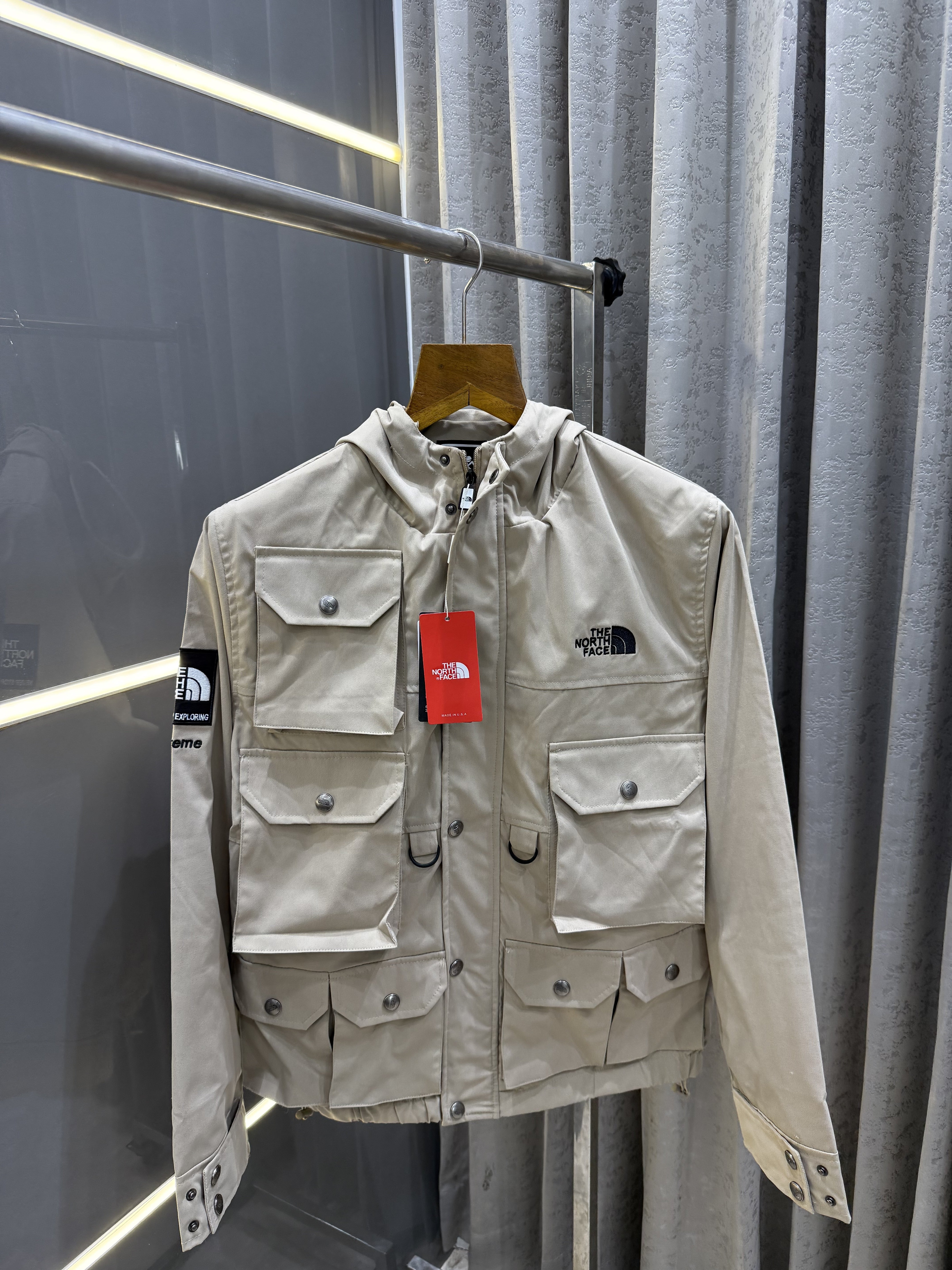 Gucc.i X Supreme Beige Premium Jakcet