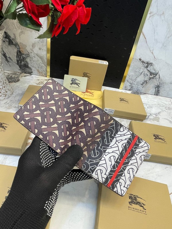 BURBERR Y WALLET V624