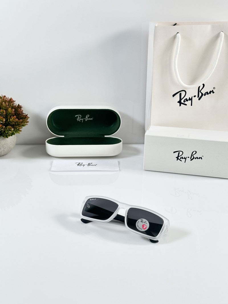 Rayban 1541 Ice Black