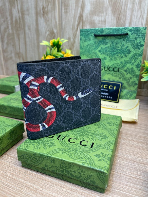 GUCCI WALLET V643