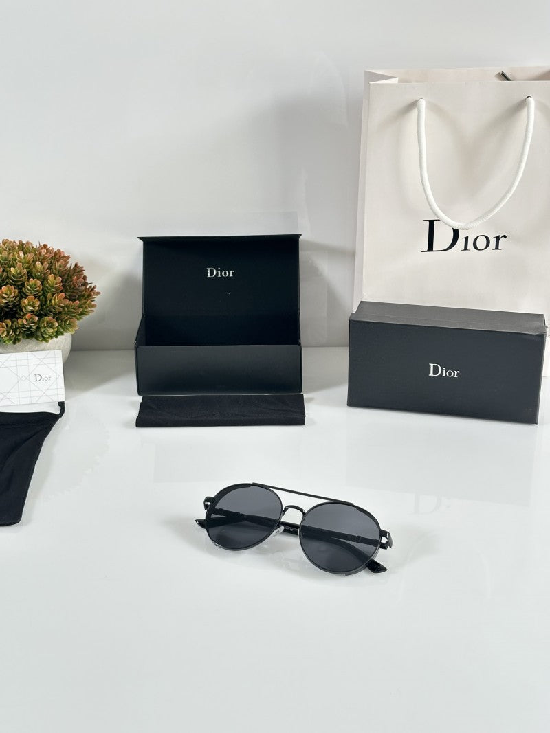 Dior 158 Black