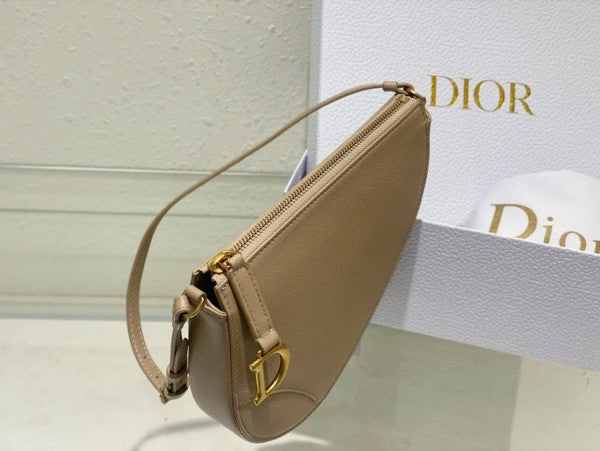 Christian  Dior  CD  Saddle  Rodeo  Bag  Pouch  With  OG  Box  &  Dust  Bag  (379  Apricot)