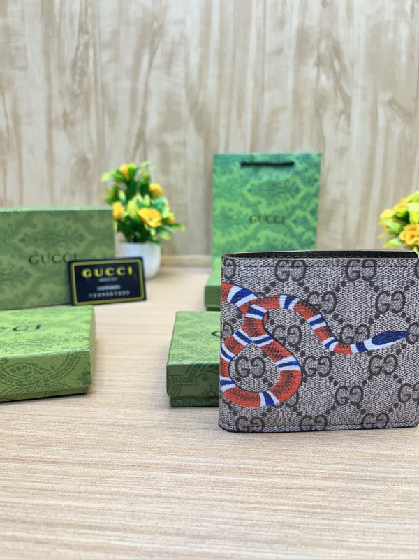 GUCCI WALLET V658