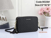 Michael  kors Jet Set Camera Bag With OG & Box Dust Bag (Black Black) 9028