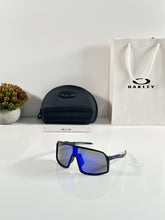 Oakley 9406 Black Blue Revo
