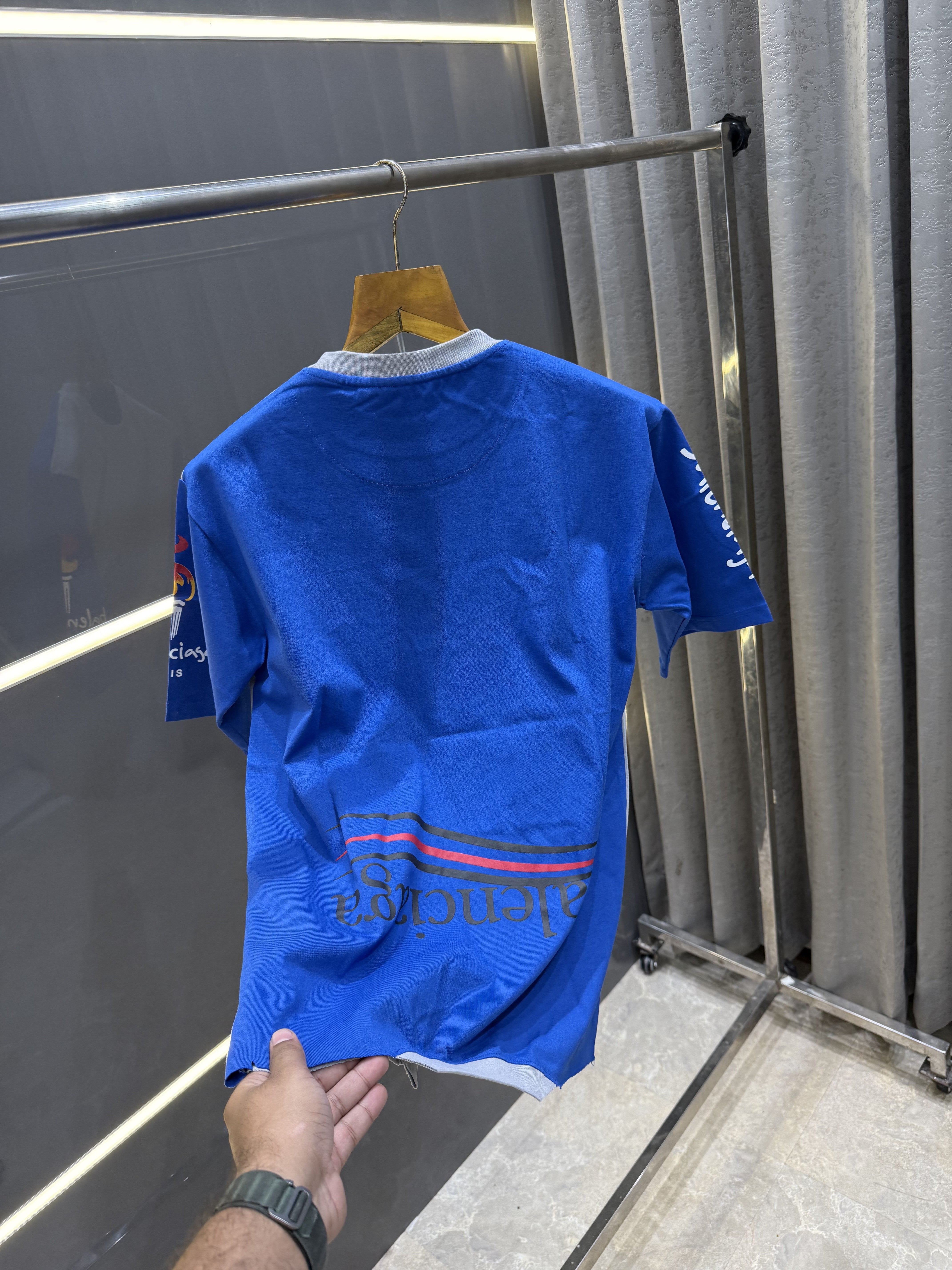 Big sale BALENCIAGA GREY PRITNED PREMIUM OVERSIZED T-SHIRT