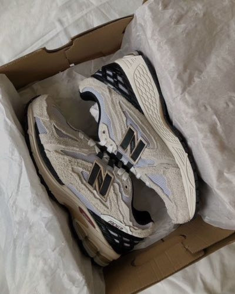 New Balance 1906r Protection Pack Reflection