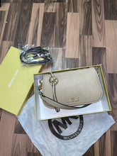 Michael  kors jet set charm bag with box 344