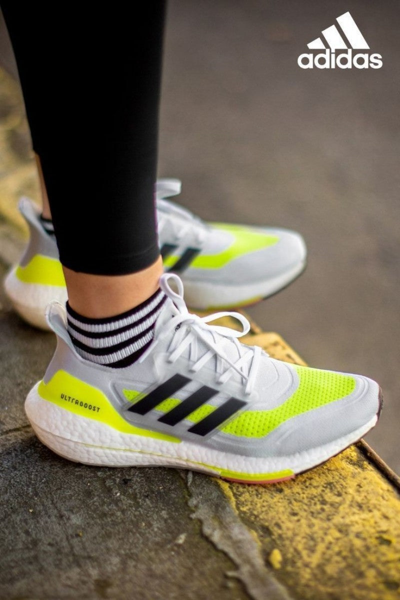 Adi daS ultraboost 21 solar white neon ms dhoni edition