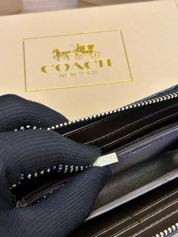 COACH LONG WALLET V682