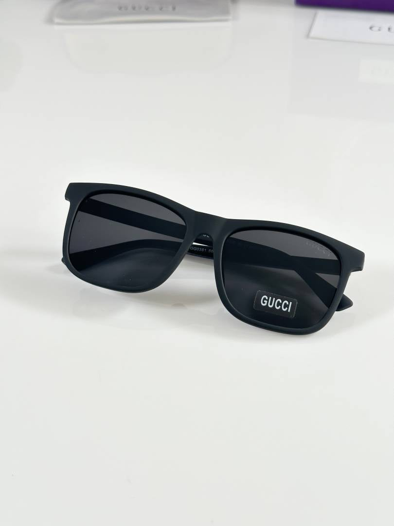 Gucci 0381 Mate Black
