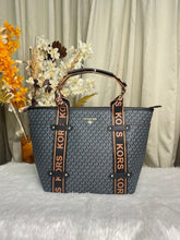 Michael  Kors  Maeve  Monogram Print  Tote  Bag  With  Dust  Bag  (Black  22314)