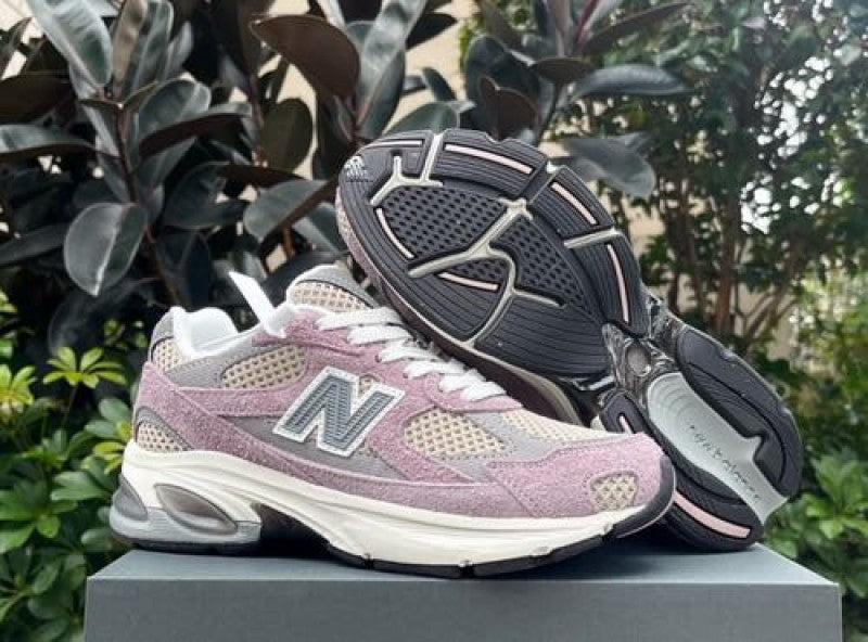 New Balance 2010 Suede Light Pink