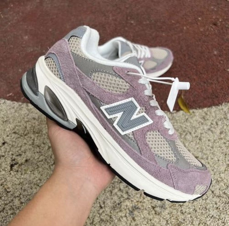 New Balance 2010 Suede Light Pink