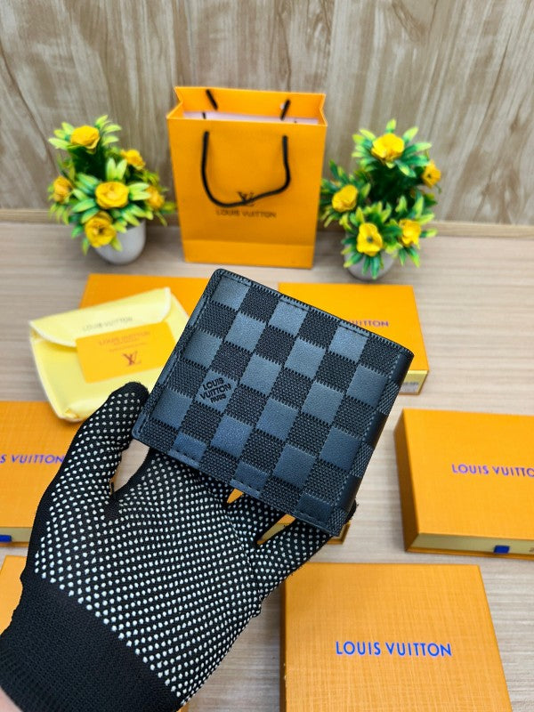 LOUIS VUITTON WALLET V713