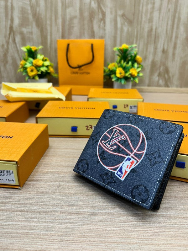 LOUIS VUITTON WALLET V714