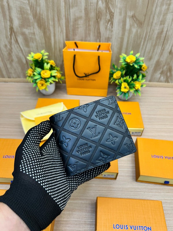 LOUIS VUITTON WALLET V716