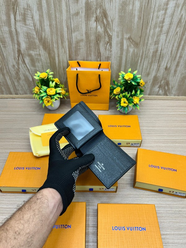 LOUIS VUITTON WALLET V715