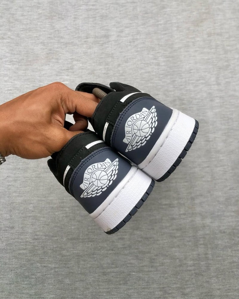 .nike Air jordan retro 1 low DARK NAVY WHITE