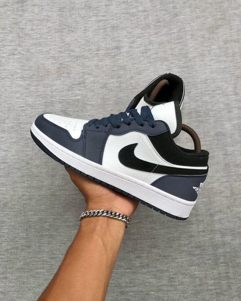 .nike Air jordan retro 1 low DARK NAVY WHITE
