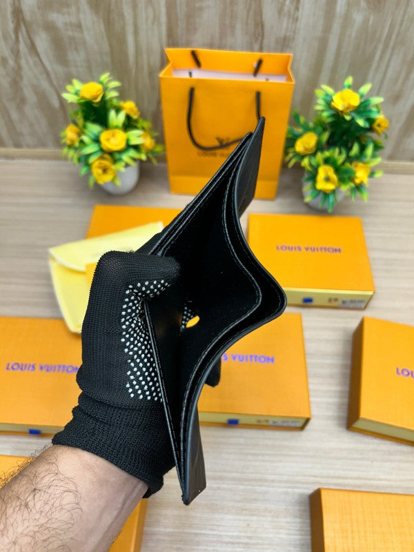 LOUIS VUITTON WALLET V737