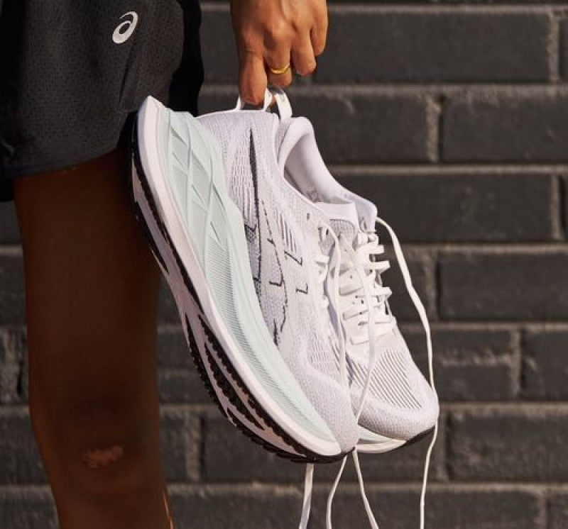 asicss superblast 2 white