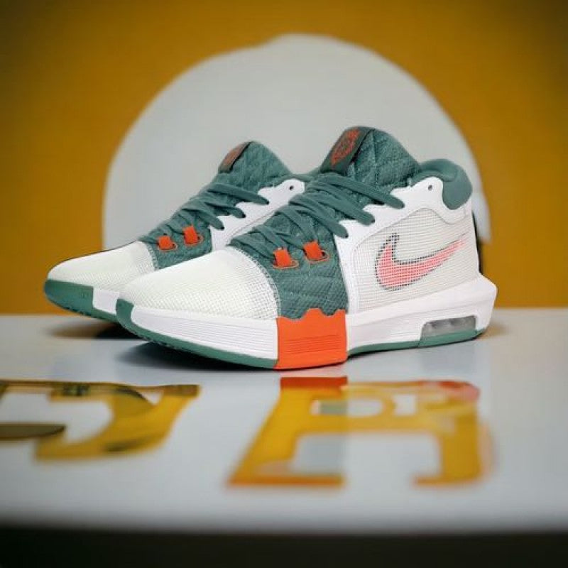 NIKE LEBRON WITNESS 8 BASKETBALL SHOES