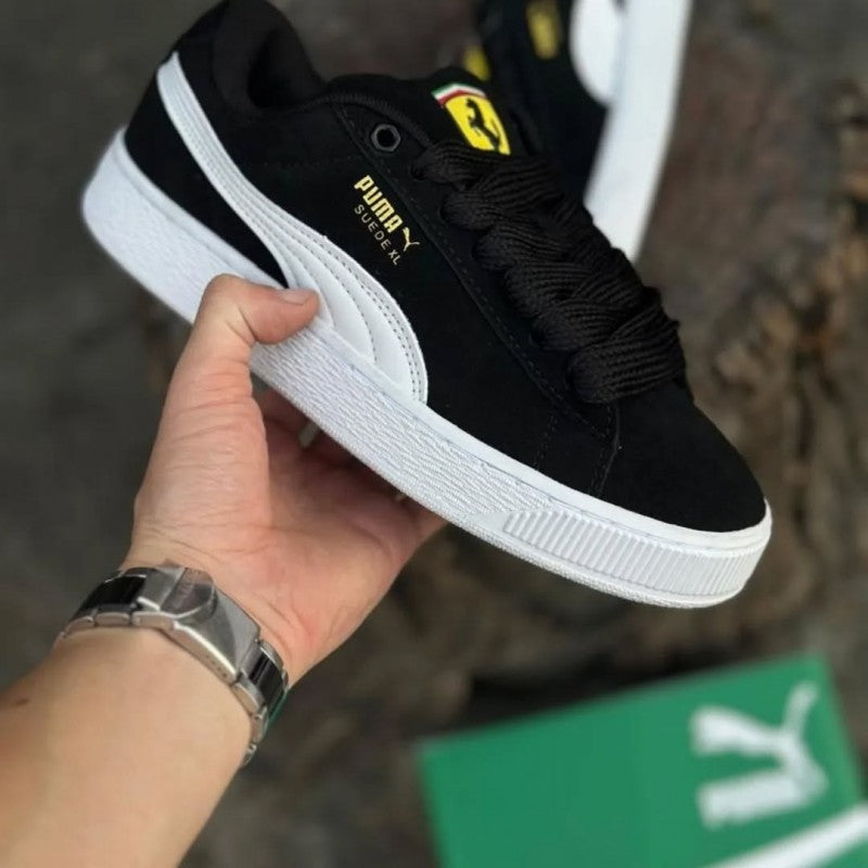Pum a Ferrari Suede XL Black White