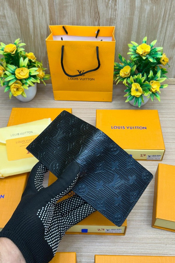 LOUIS VUITTON WALLET V715