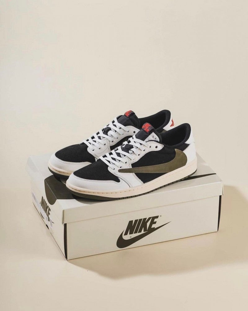 . Air jordan 1 low x travis scott olive green semi ua