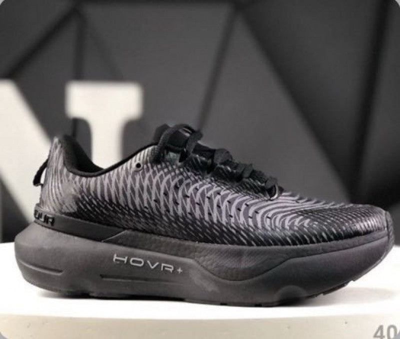 Under Armour Infinite Pro Black