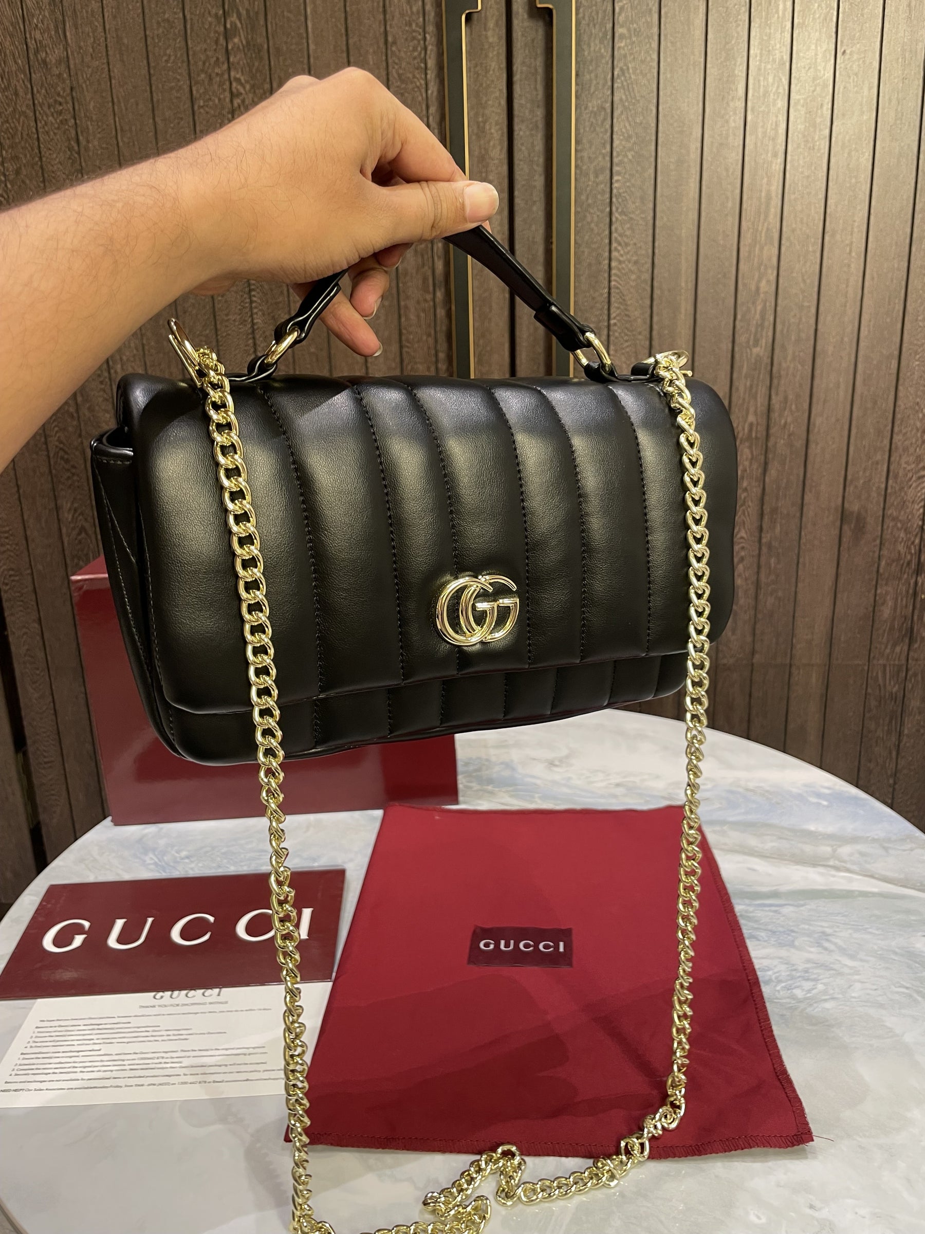 Gucc i GG Milano Mini leather tote bag with Red magnetic box 418