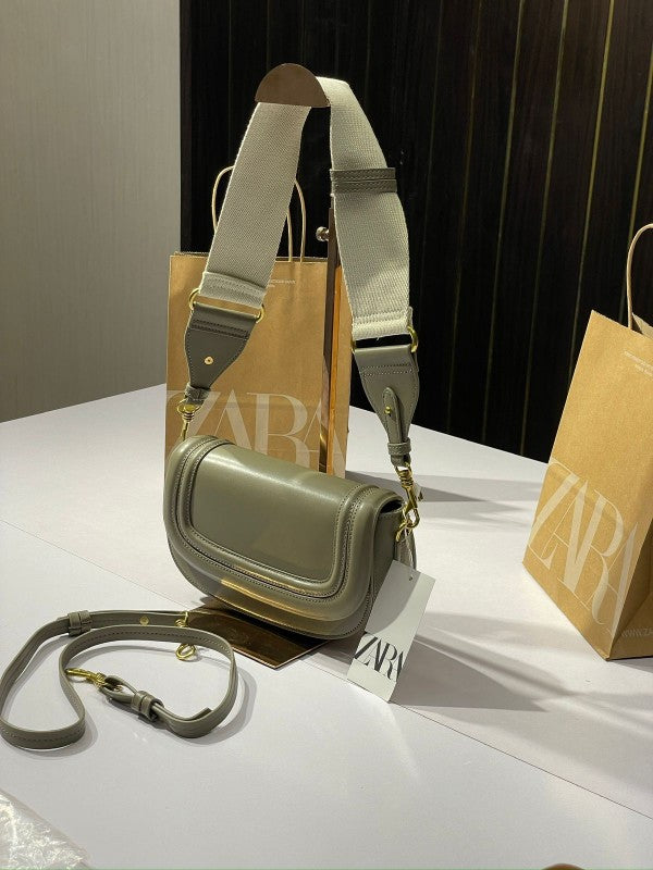 Zara saddle canvas broad strap crossbody bag with caryy bag(green)