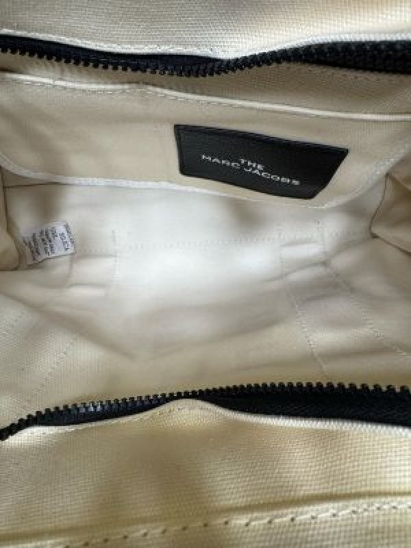 Marc Jacobs The Tote Bag With Dust Bag (Beige)