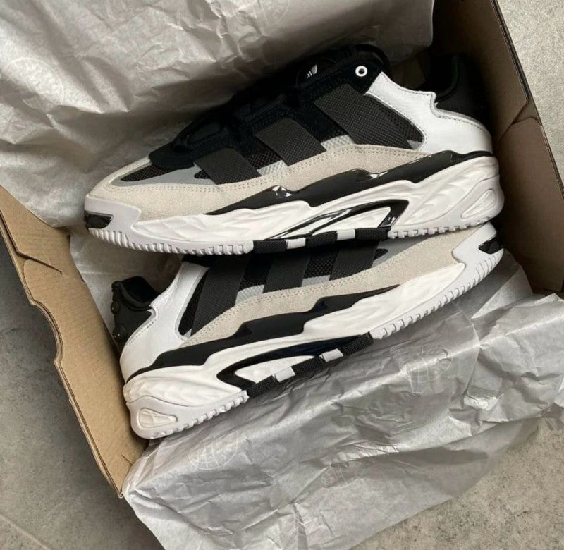 Adidass Niteball Black White