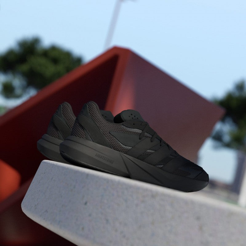 Adidass lightblaze shoes Core Black