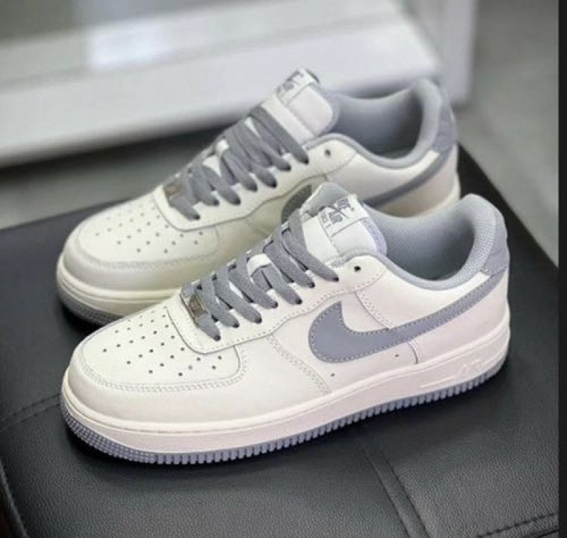 Airforce 1 low white grey sail