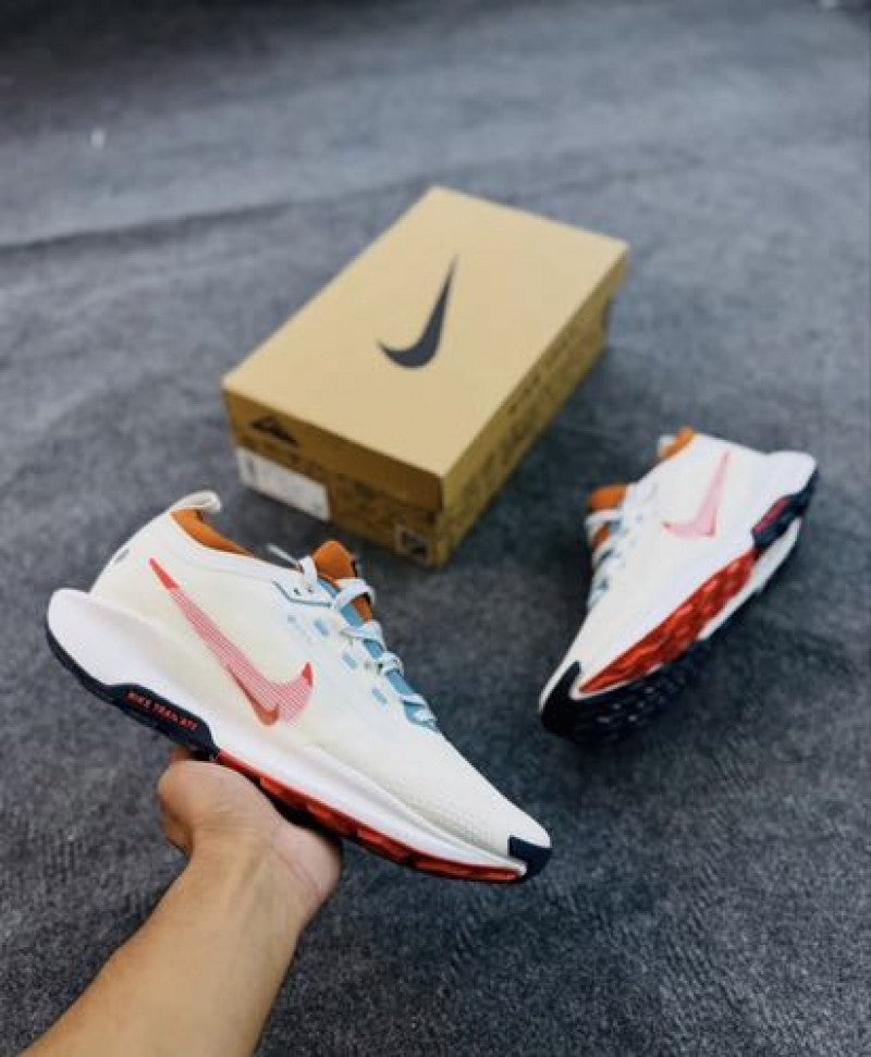 Nikee Pegasus Trail 5 Gore Tex White Red